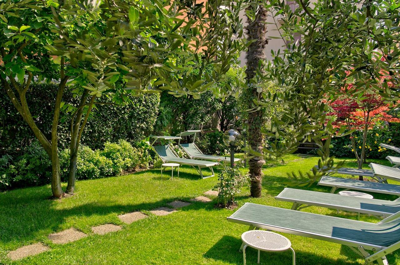 Hotel Erika Malcesine Bagian luar foto